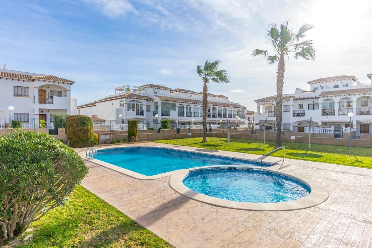 Cb Living - Homely Apartment Cinuelica, Punta Prima Dehesa de Campoamor (Orihuela Costa) Exterior foto